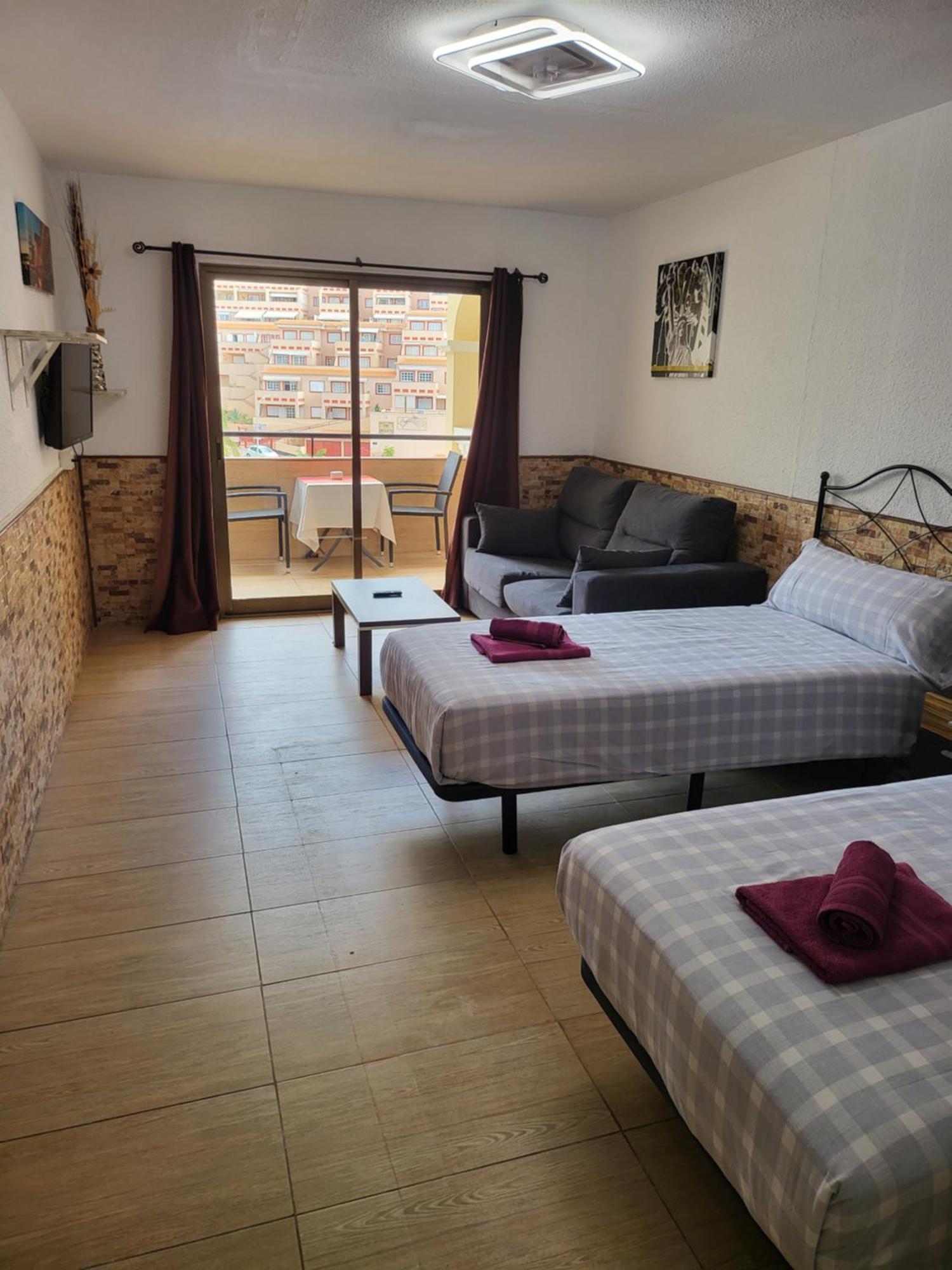 Tropic Apartments En Castle Harbour Лос Кристианос Экстерьер фото