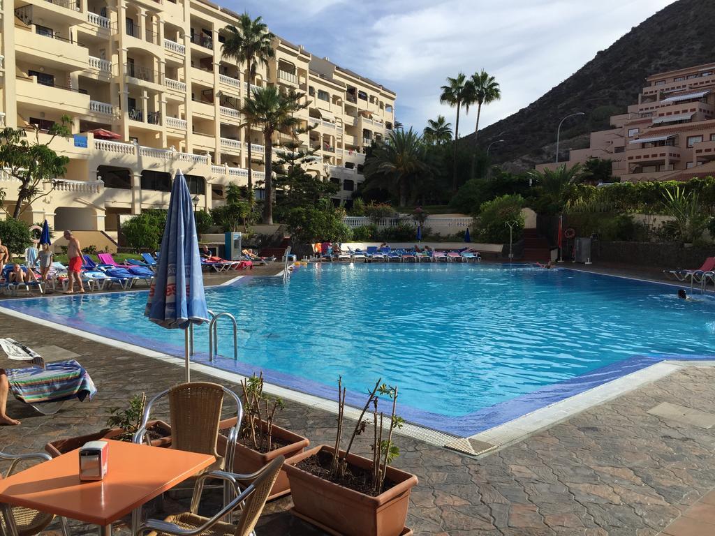 Tropic Apartments En Castle Harbour Лос Кристианос Экстерьер фото