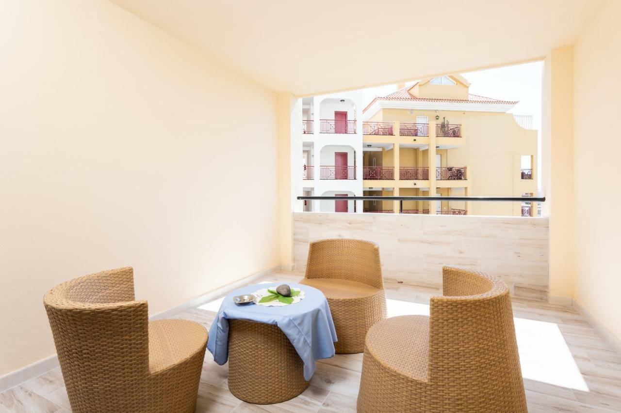 Tropic Apartments En Castle Harbour Лос Кристианос Экстерьер фото